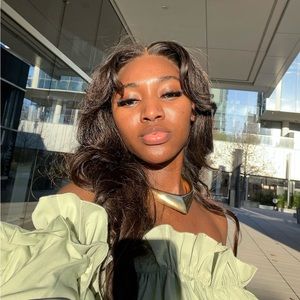 Meet your Posher, Tiwajopelo